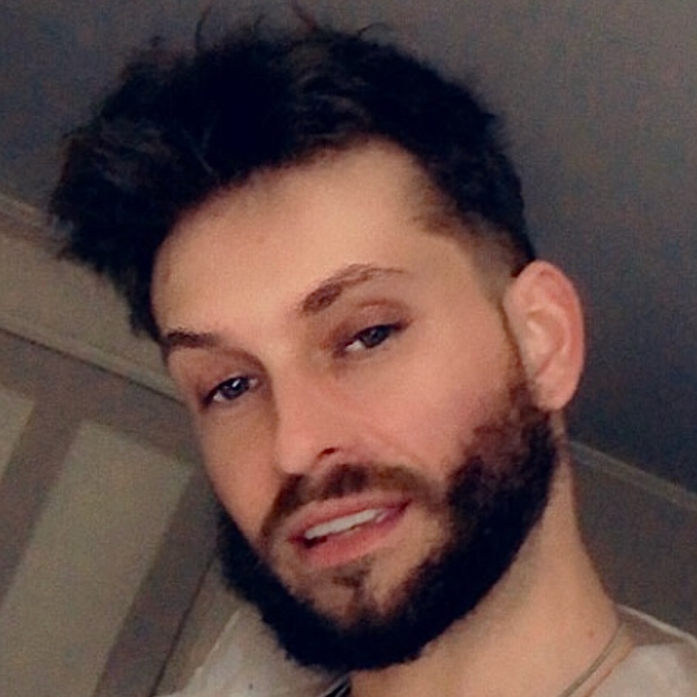 Meet your Posher, Adam
